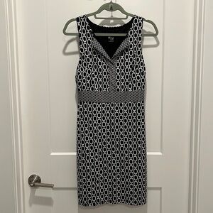 Ann Taylor Black and White Dress Size XSP